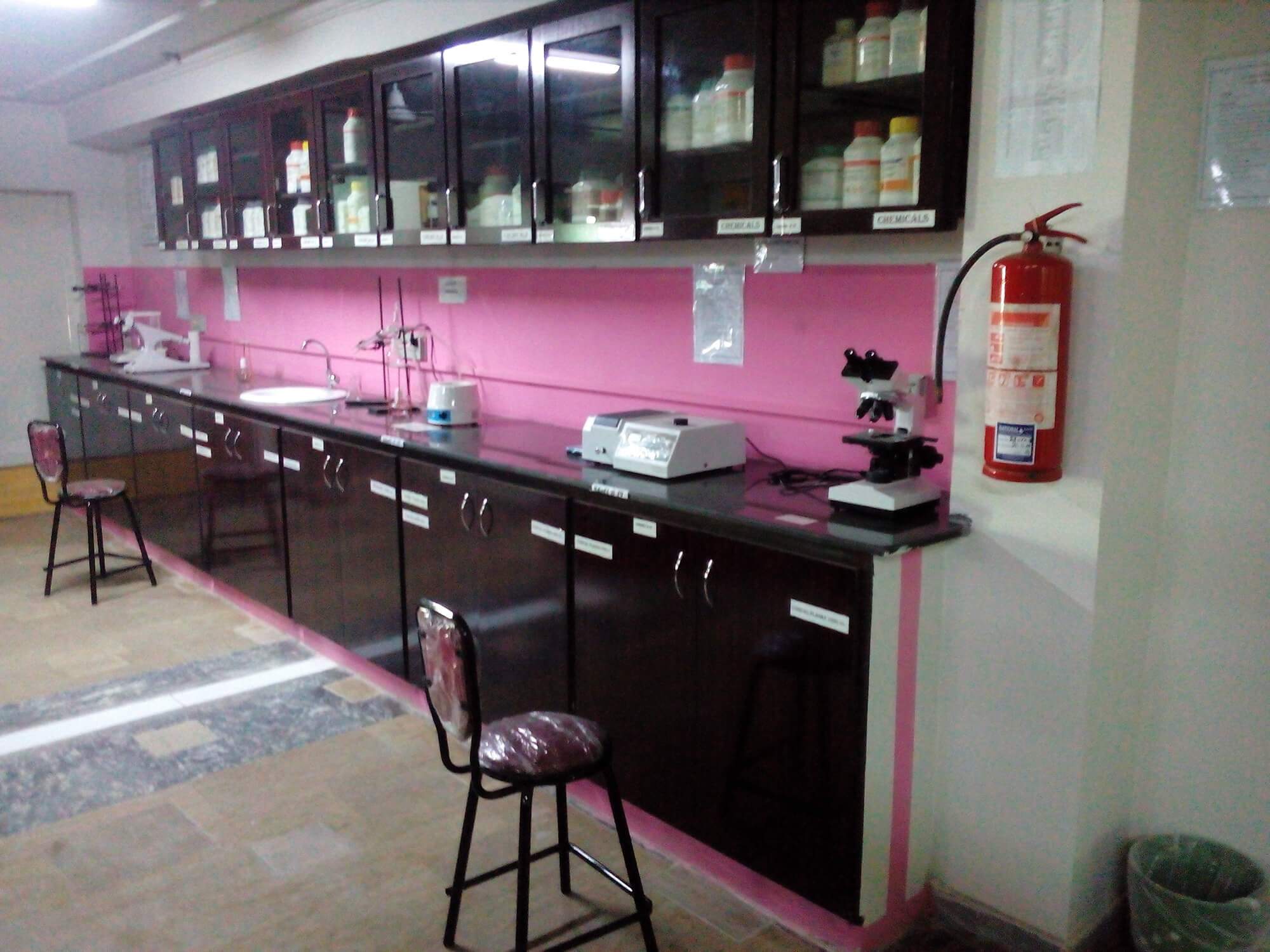 Pharmaceutical Chemistry Lab 18